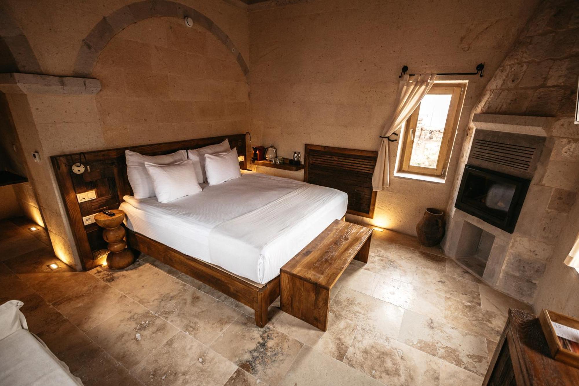 Millstone Cave Suites Hotel Üçhisar Esterno foto